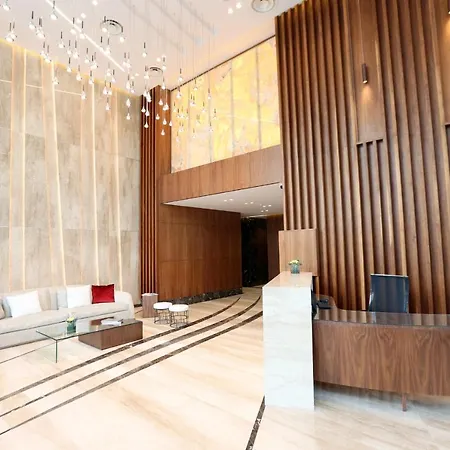360 Apartment *